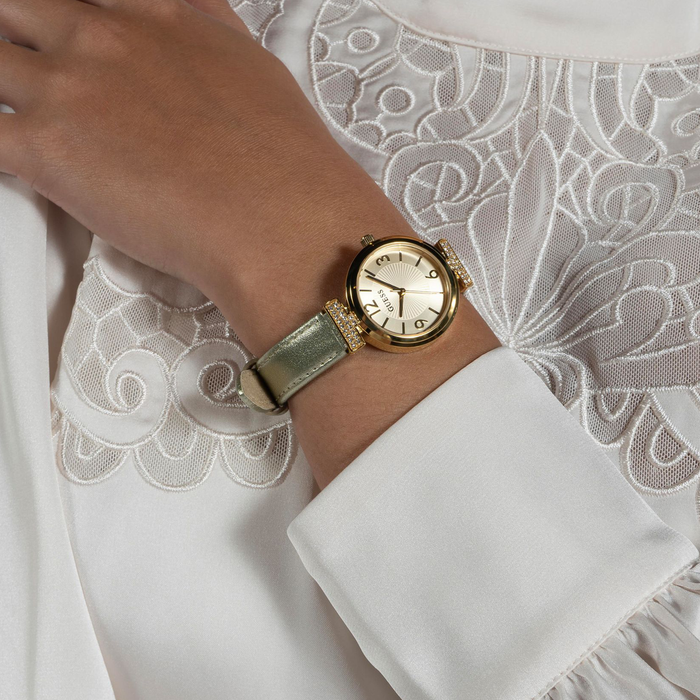 Guess   watch