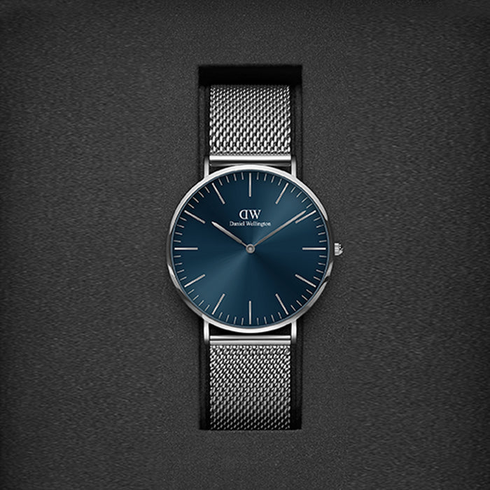 Daniel Wellington Men Round Blue watch