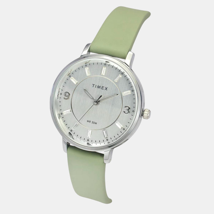Classics Women Quartz Silver Dial Analog Leather Watch TWEL15815