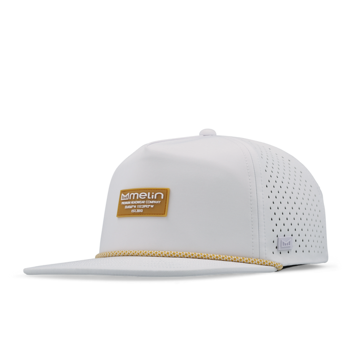 The front, angled view of the melin Coronado Brick Hydro  Split Crushed Fit in  White / Gum