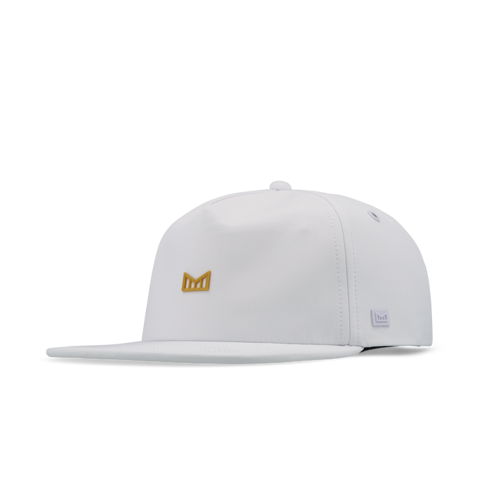 The front, angled view of the melin Eagle Hydro  Split Crushed Fit in  White / Gum