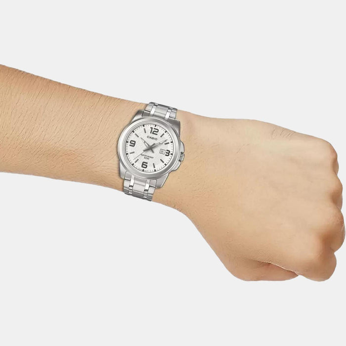 Casio Round Quartz Analog Men watch