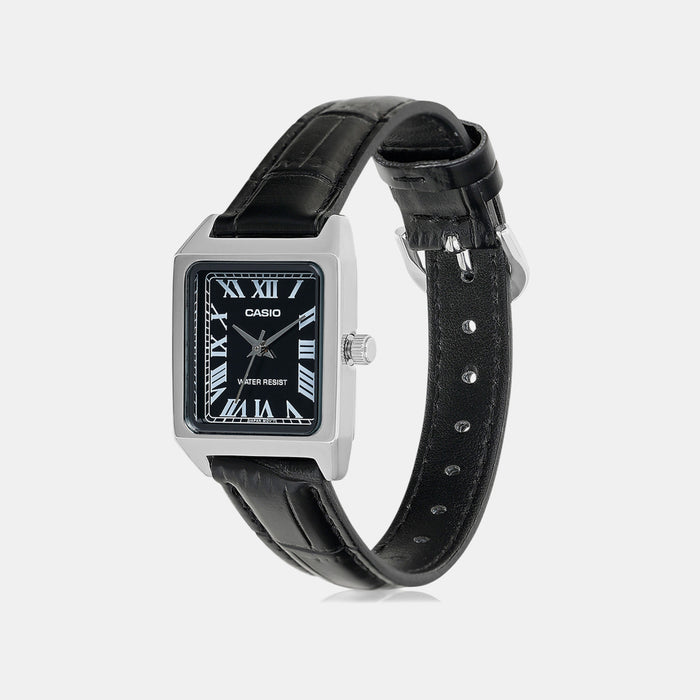 Enticer Women Quartz Black Dial Analog Leather Watch A2286