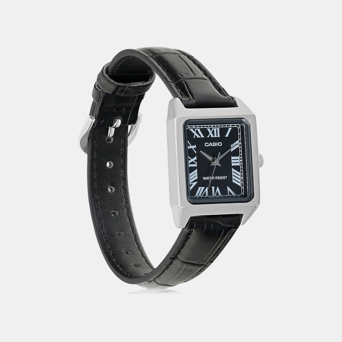 Enticer Women Quartz Black Dial Analog Leather Watch A2286