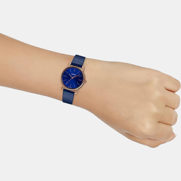 Casio Round Quartz Analog Women watch