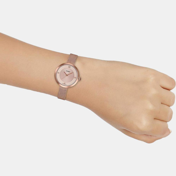 Casio Round Quartz Analog Women watch