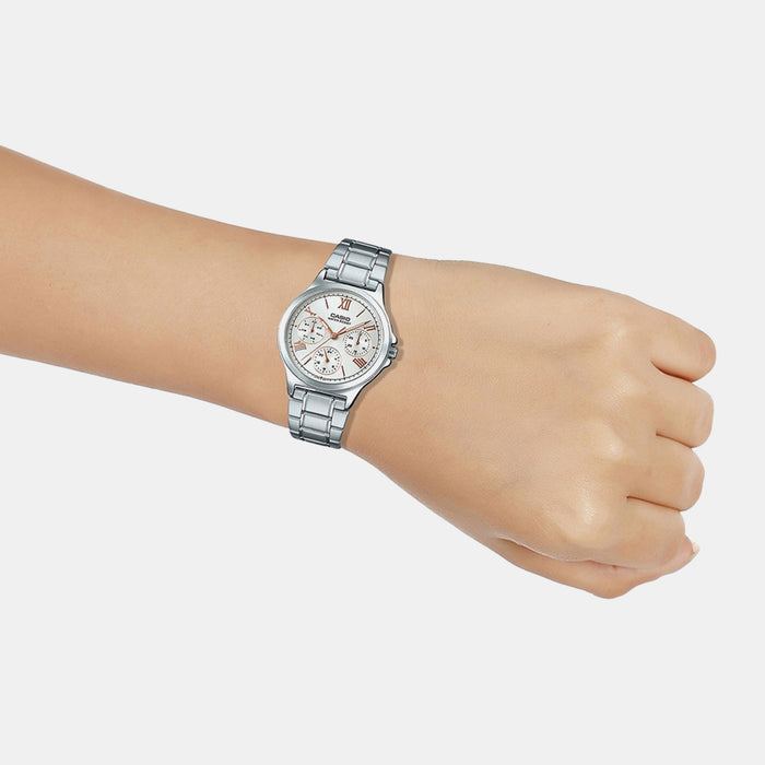 Enticer Women Quartz White Dial Analog Stainless Steel Watch A1697