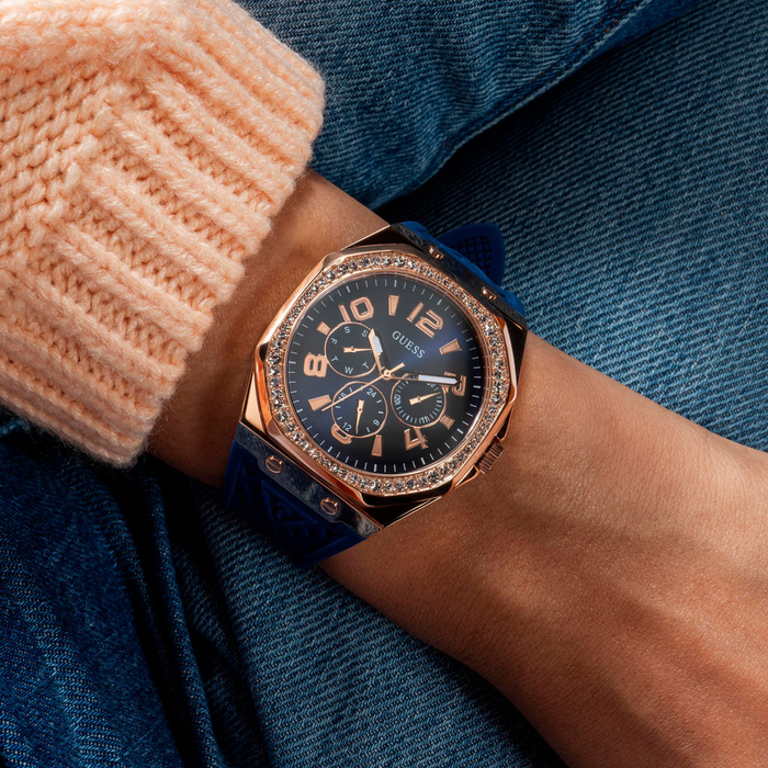 Guess   watch