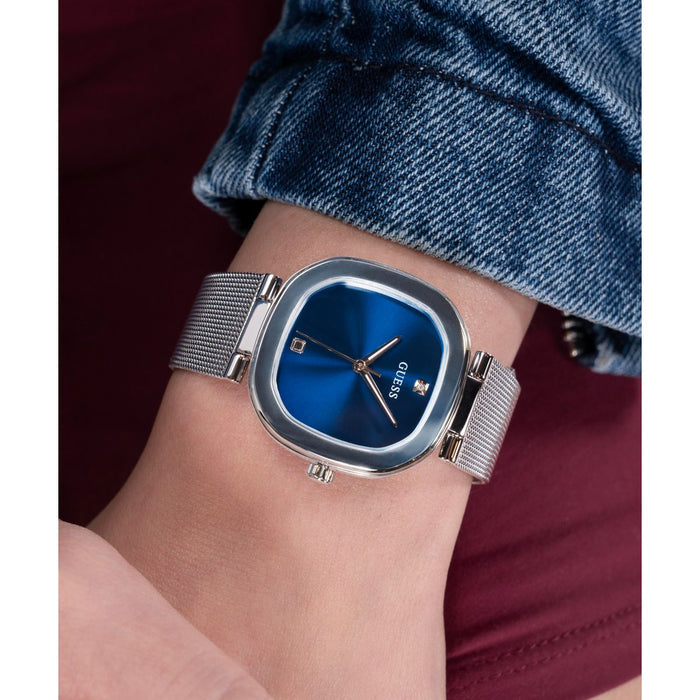Guess 32 mm Silver Quartz watch