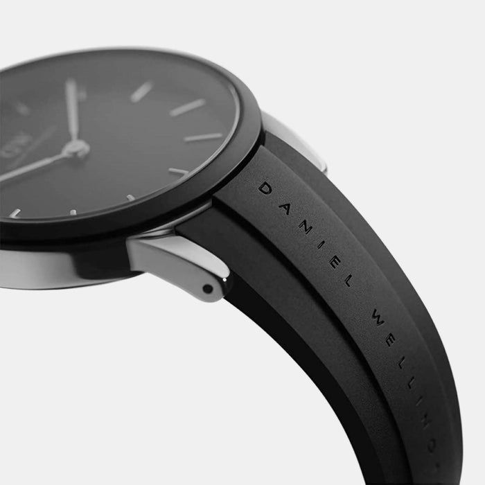Daniel Wellington Stainless Steel Round watch