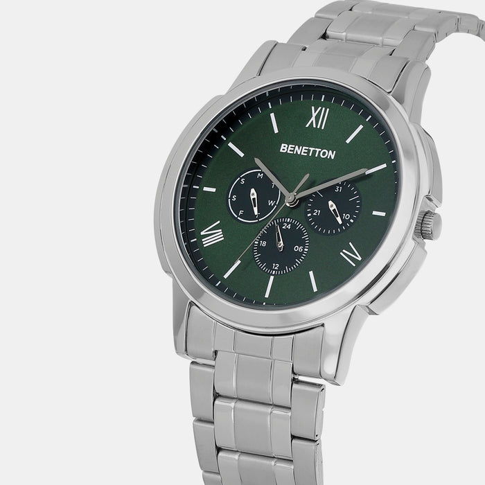 UCB 44 mm Round Quartz watch