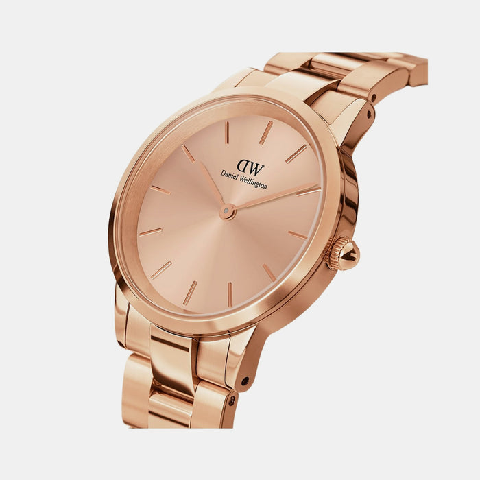 Daniel Wellington 32 mm Round Quartz watch