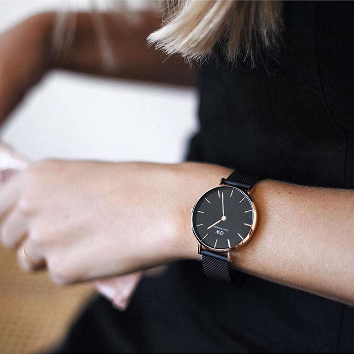 Daniel Wellington Round Quartz Analog Women watch