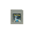 Pokémon Silber Spiel für Game Boy Color in glitzerndem, silbernen Gehäuse - Vorderseite