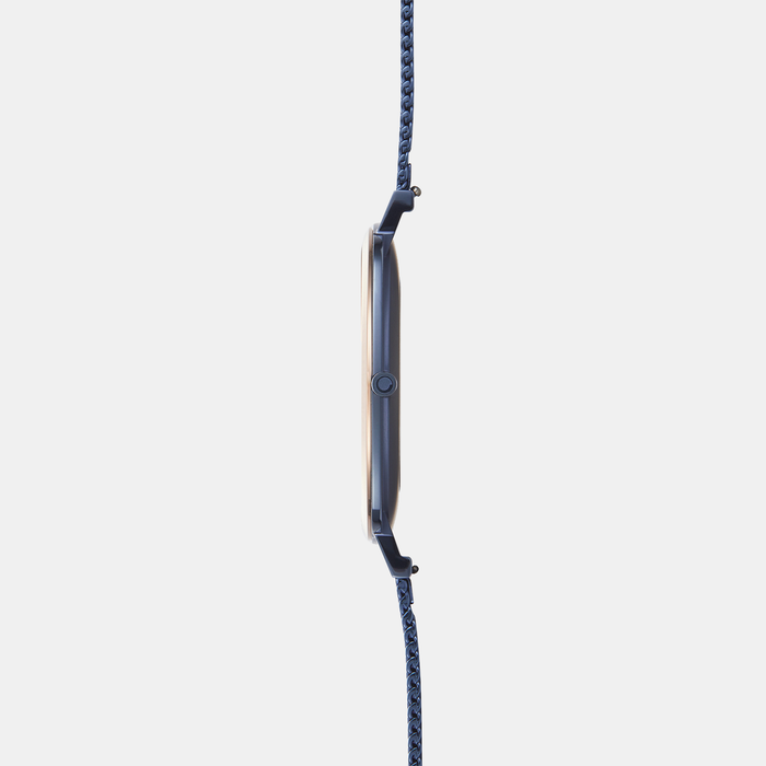 Obaku Women Round Blue watch