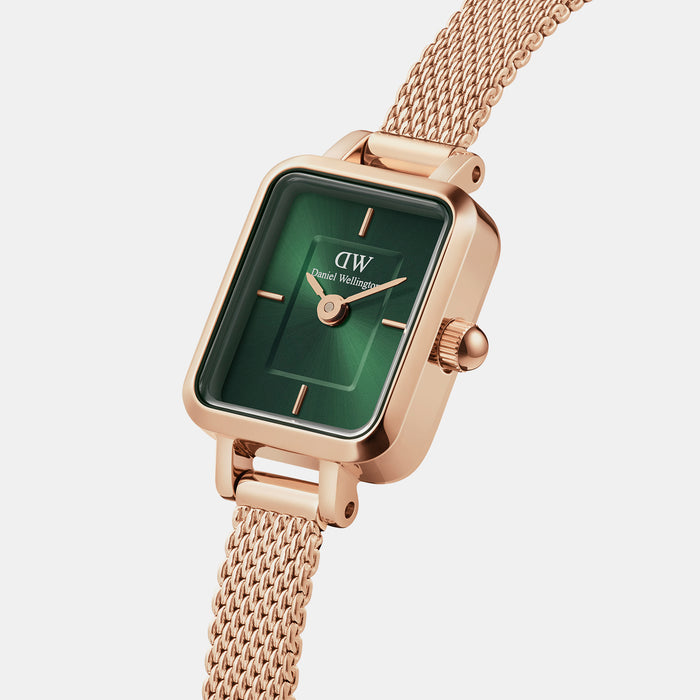 Daniel Wellington 15.4 mm Square Quartz watch