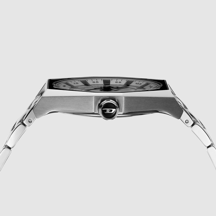 Diesel 43 mm Round Quartz watch