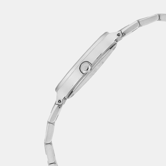 Sheen Women Quartz Silver Dial Analog Stainless Steel Watch SH305