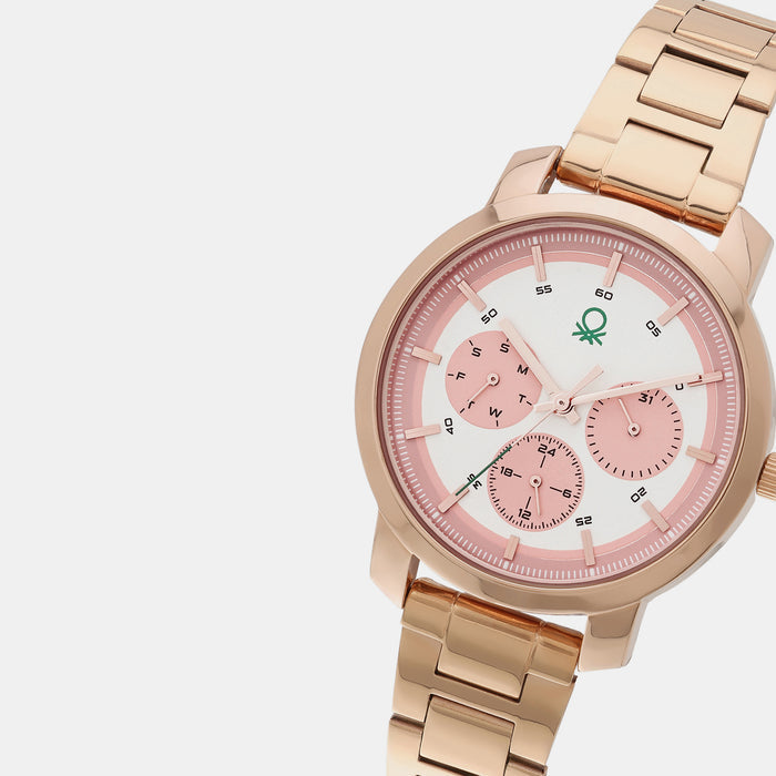 UCB 36 mm Round Quartz watch