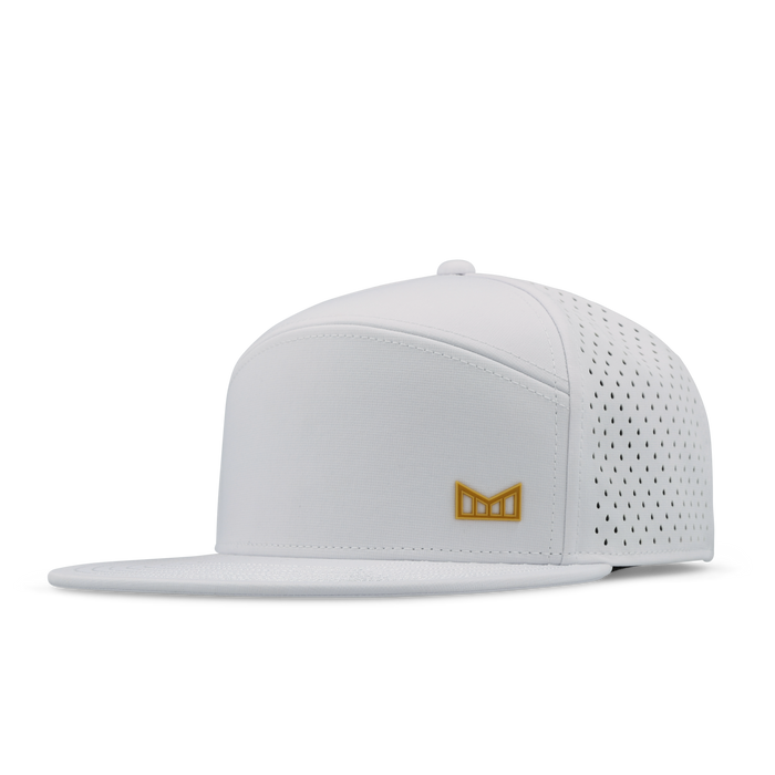 The front, angled view of the melin Trenches Icon Hydro  Horizon Fit in  White / Gum