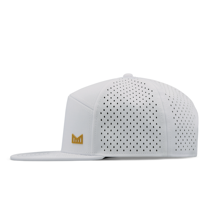 The side view of the melin Trenches Icon Hydro  Horizon Fit in  White / Gum